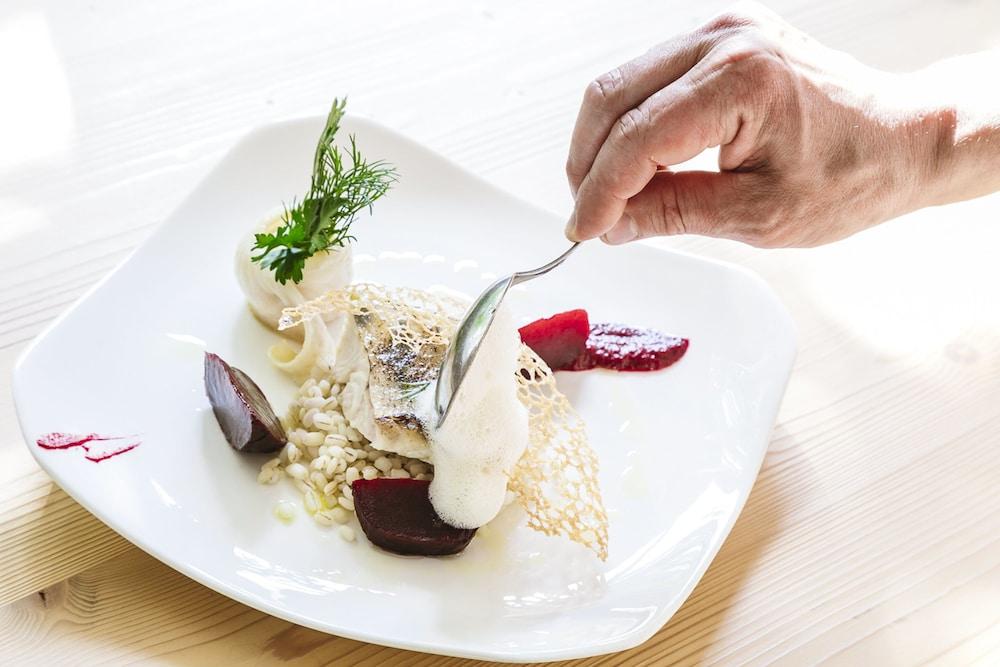 Hotel Pienzenau Am Schlosspark Merano Ngoại thất bức ảnh