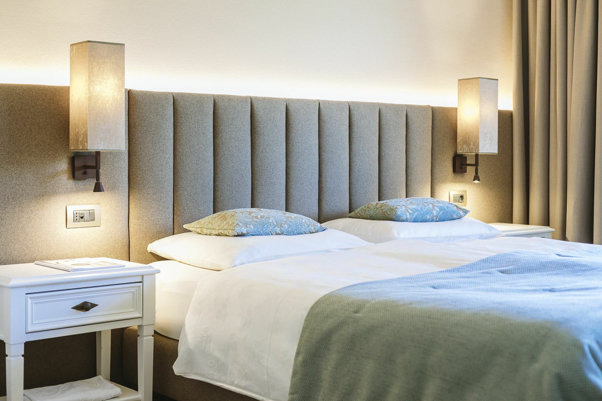 Hotel Pienzenau Am Schlosspark Merano Ngoại thất bức ảnh